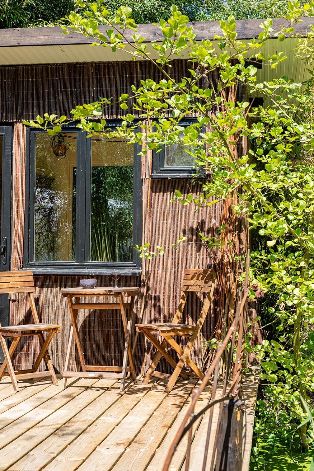 Les Cabanes Des Marais La Madelaine-sous-Montreuil Zewnętrze zdjęcie