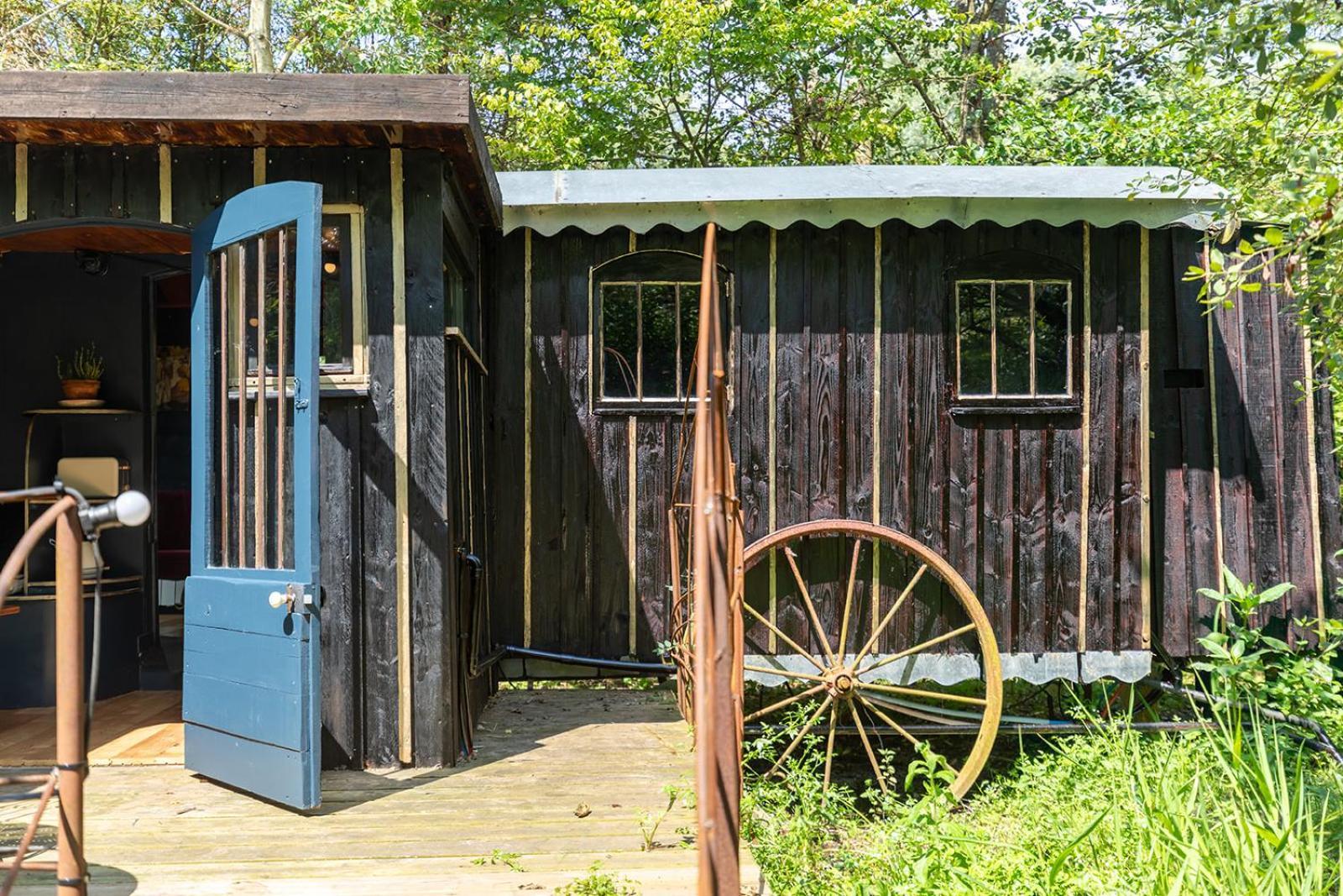 Les Cabanes Des Marais La Madelaine-sous-Montreuil Zewnętrze zdjęcie